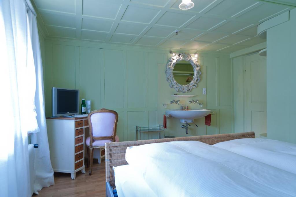 Hotel Rebe Herrliberg Стая снимка