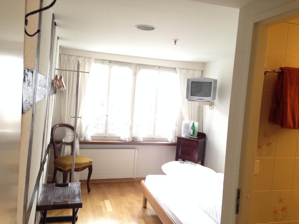 Hotel Rebe Herrliberg Стая снимка